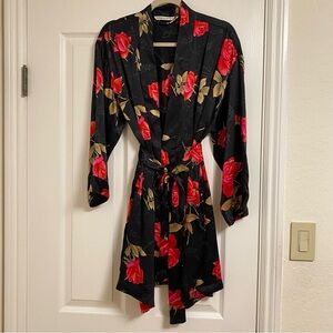 Vintage Victoria’s Secret black & red floral rose print 100% silk kimono robe